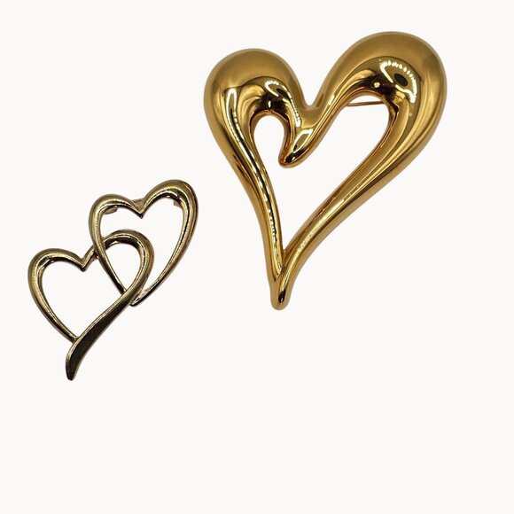 VTG Monet Brooch 2PC Lot Gold Tone Heart Shape Love Dainty Preppy Gift Jewelry - Picture 1 of 16